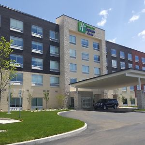 Holiday Inn Express & Suites Toledo West, An Ihg Hotel